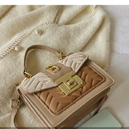 Chloé Luxe™ - Sac Bandoulière Velours à Fermeture